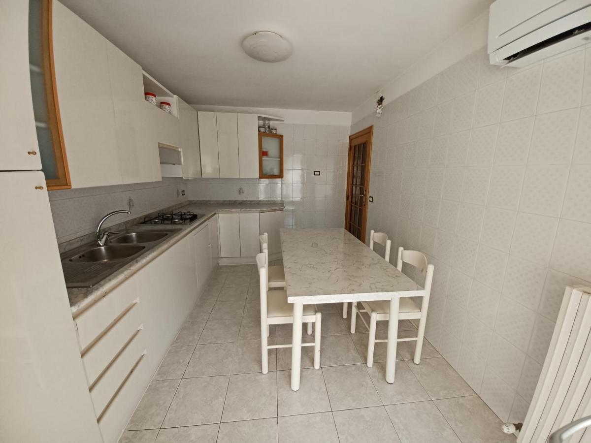 Appartamento Felicia San Benedetto del Tronto Exterior photo